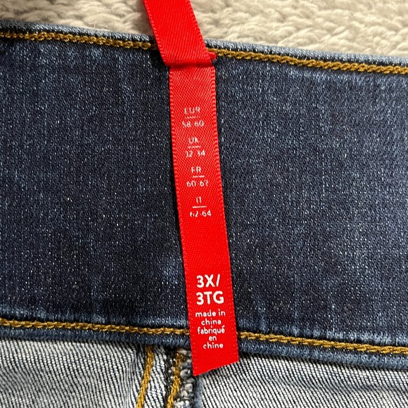 Spanx Jeans Women's 3X Pull On Wide Leg Raw Hem Inseam 25" Short Blue Stretch - Picture 5 of 10